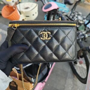 Chanel Women Pre-Loved Bag Brand New Condition